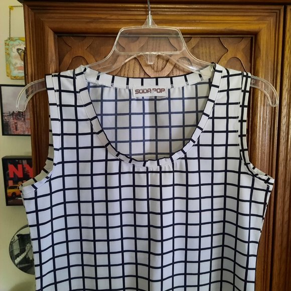 3/$15 Soda Pop Checkered Printed Tank Blouse - Black/White Size XS - Picture 3 of 15